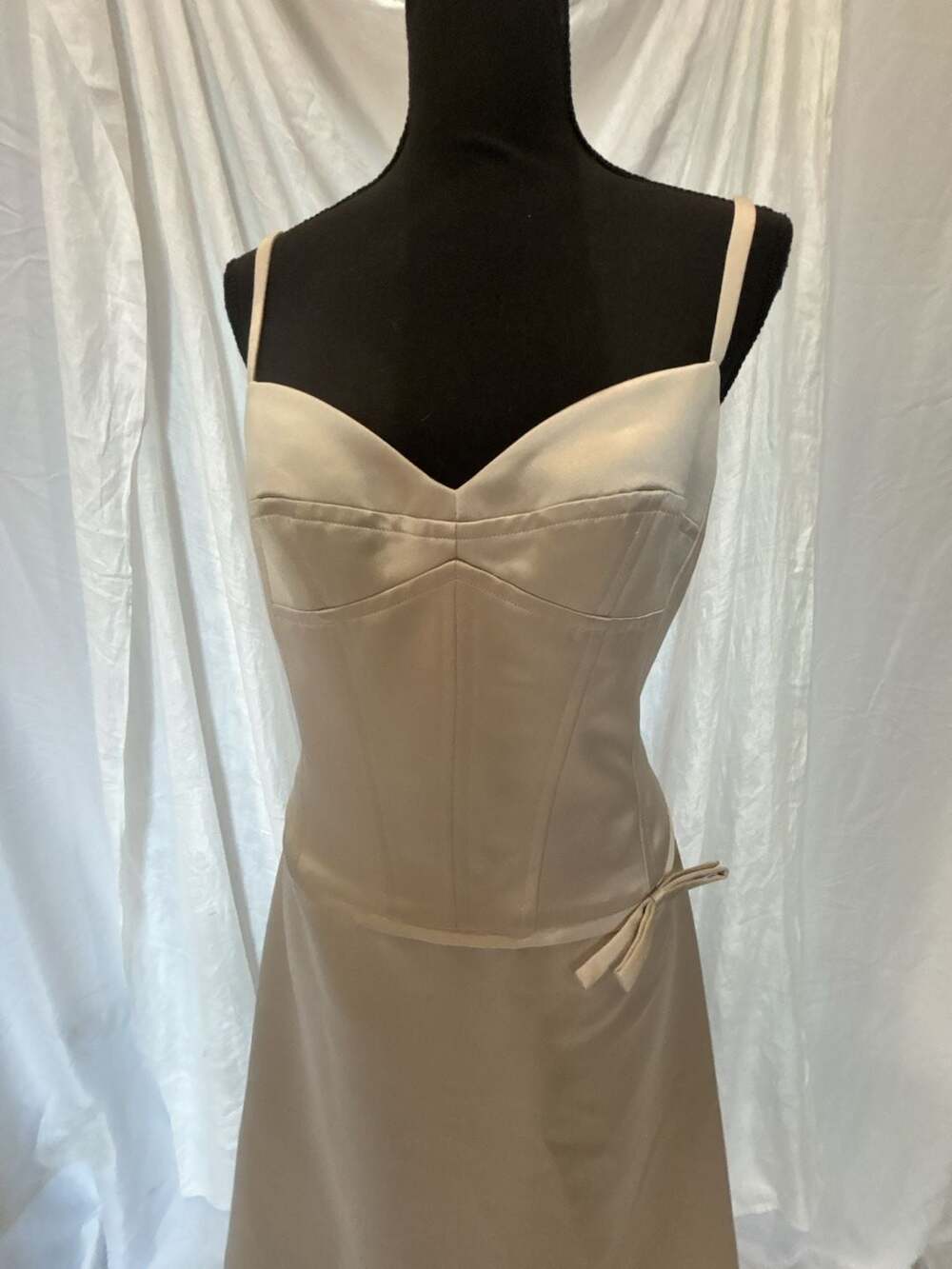 BCBGMAXAZRIA Champagne Satin Corset Bodice Midi Dress with Bow Detail Size 10 - Picture 3 of 4